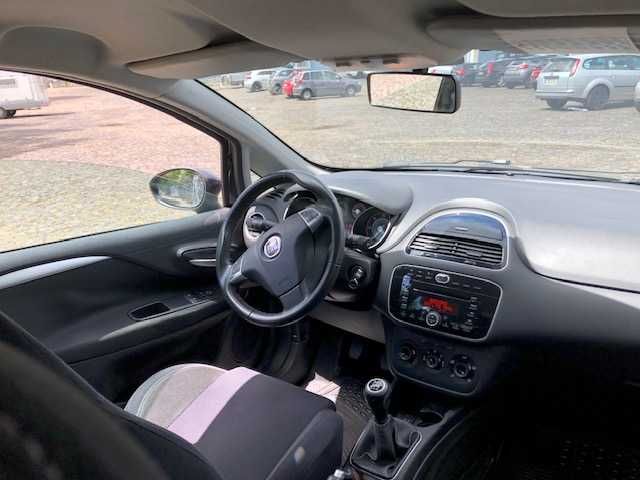 Fiat Punto — fotografia 9