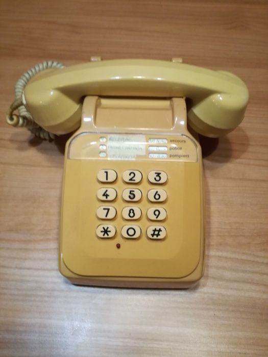 Vintage Telephone / Microphone64741168391042124