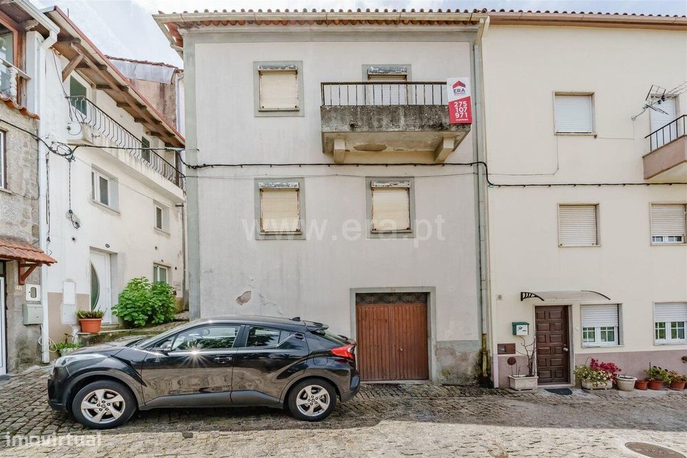 Moradia T3 / Fundão, Alcongosta