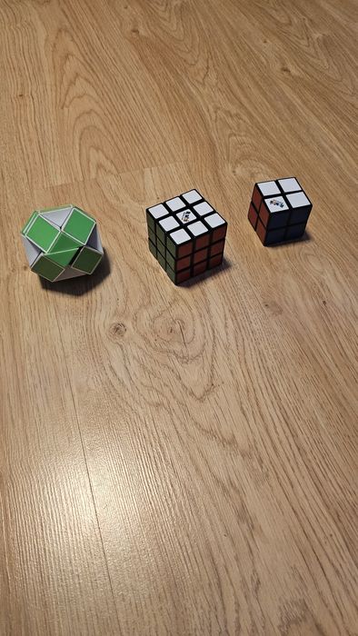 Kostki rubica 3x3,2x2,wężyk,