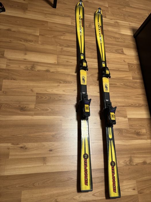 Narty 180 cm marki kastle
