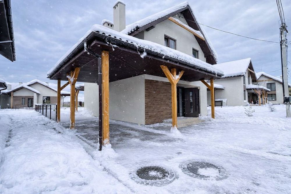 Продаж окремого будинку 15 хв. від Львова КМ "Буде Дім»  Деревач