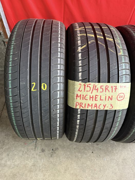 Pneus 215/45/17 Michelin Todos Iguais Impecaveis