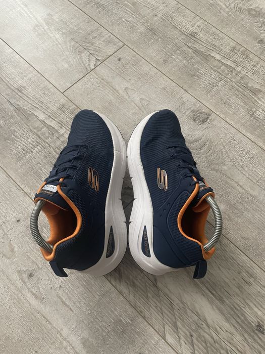 Кросівки Skechers 41