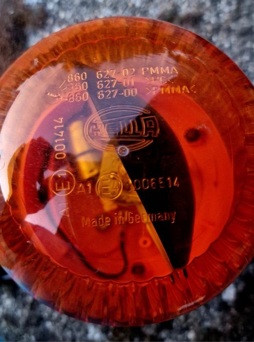 Pirilampo marca Hella 12v