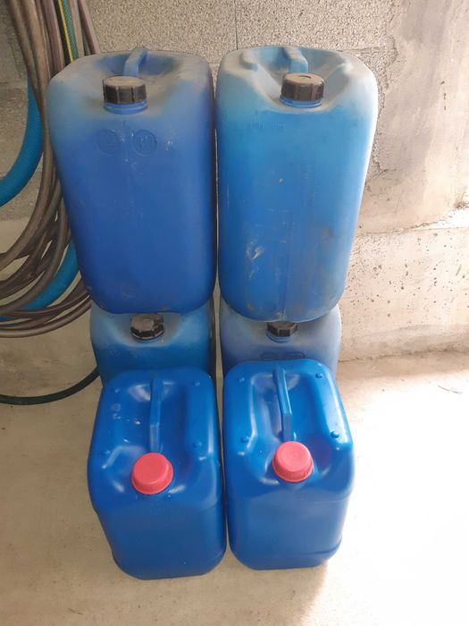 Jaricã Bidão de plástico