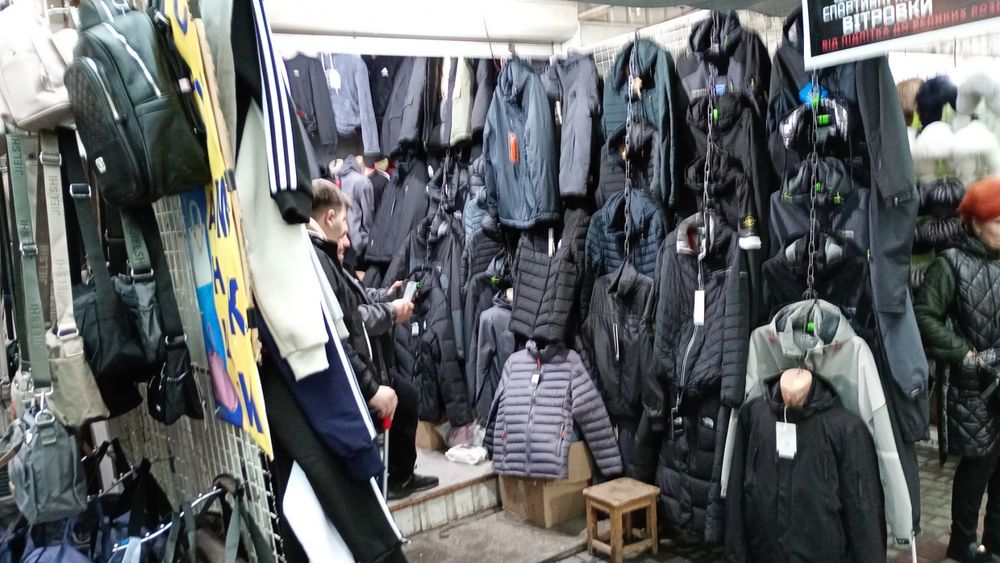 Центральный рынок.ролет.