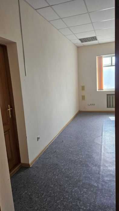 Аренда офисов от  12 до 50 кв.м, район Крытого рынка, центр