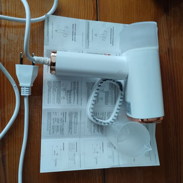 Портативный дорожній мини-паровой утюг(випарювач) мощностью 1000 Вт