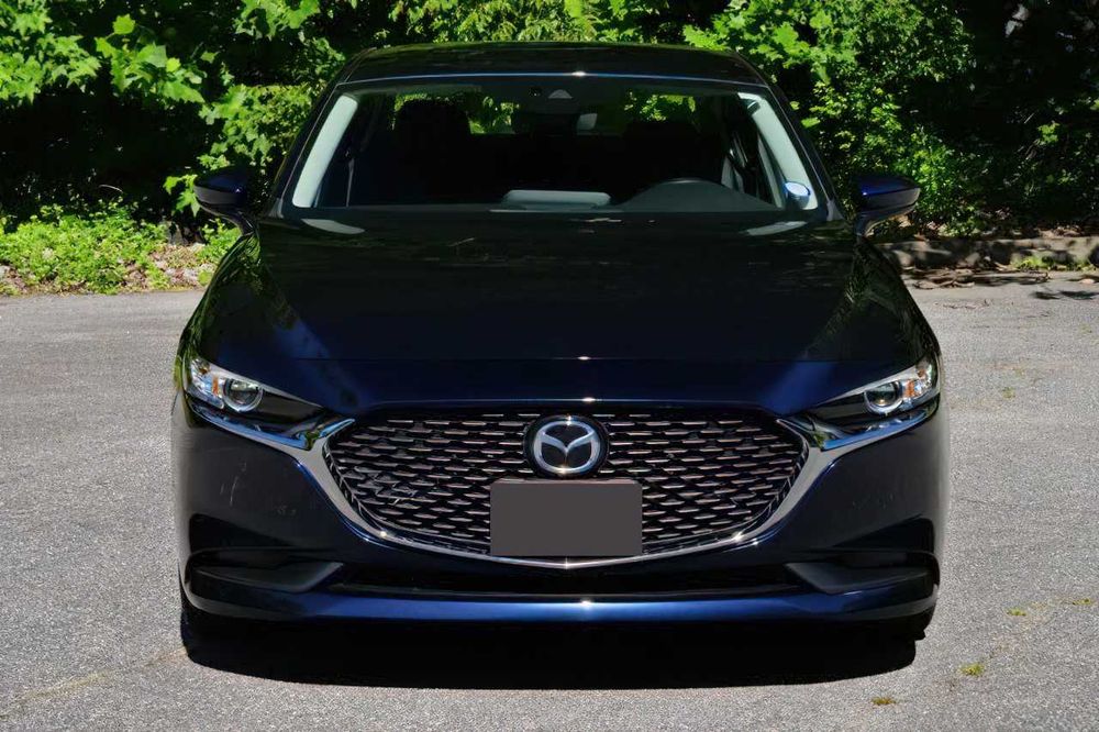 Mazda 3      2021