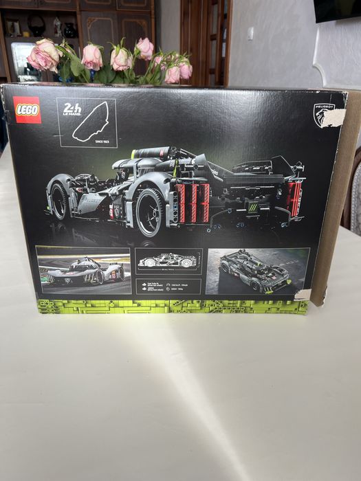 Lego Technic PEUGEOT 9x8 (42156)