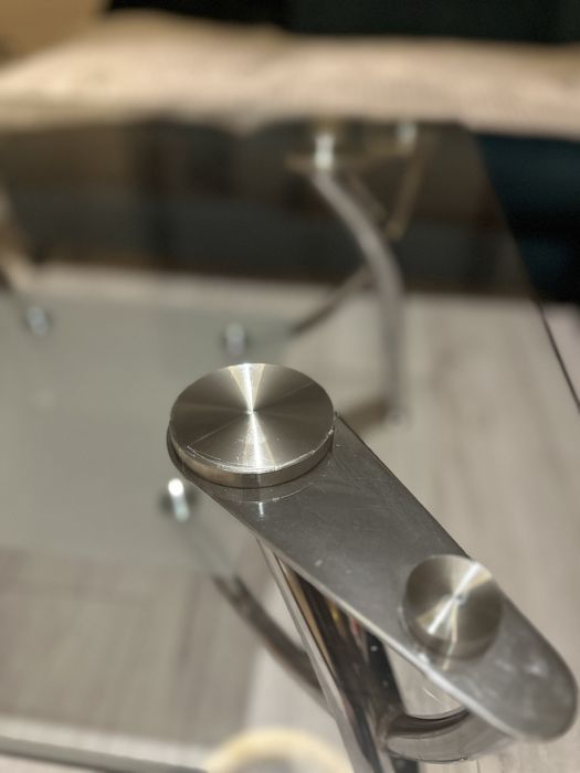 Oddam stolik kawowy szklany