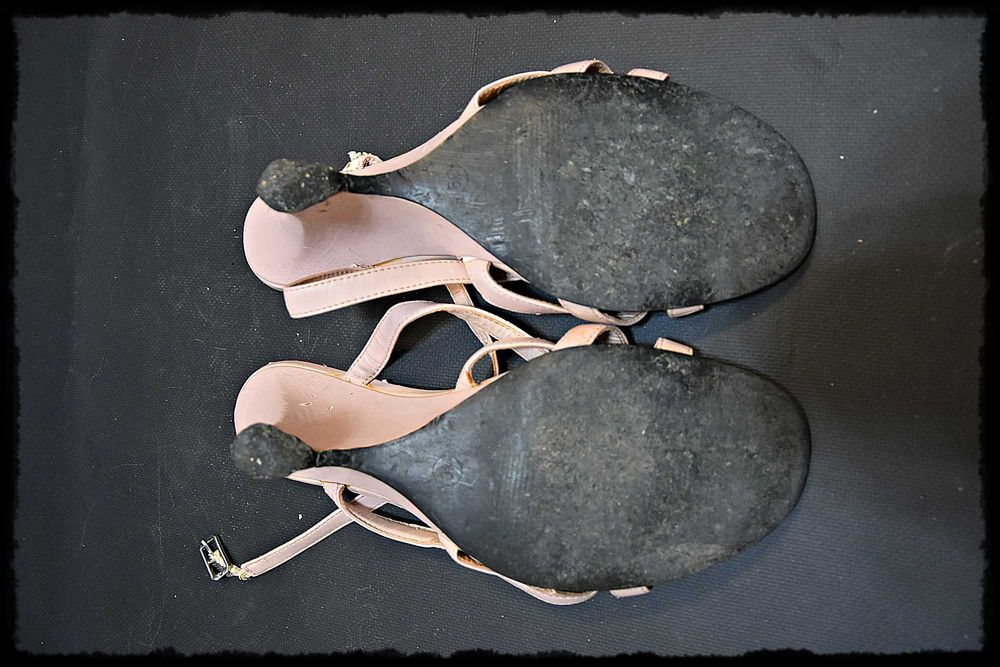 Różowe, pudrowe sandały na obcasie, klapki, rozmiar 40