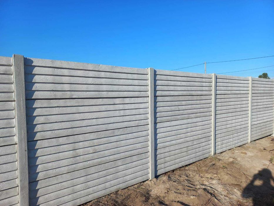 Продам бетонный єврозабор.Секционный забор