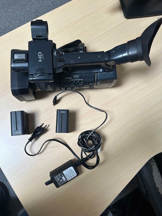 Sony HDR-AX2000E – kamera HD