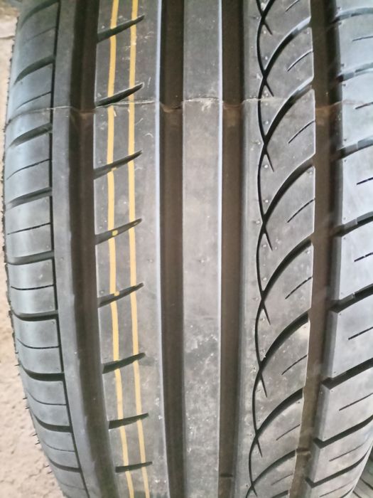 Opony 235/60 R 18 letnie