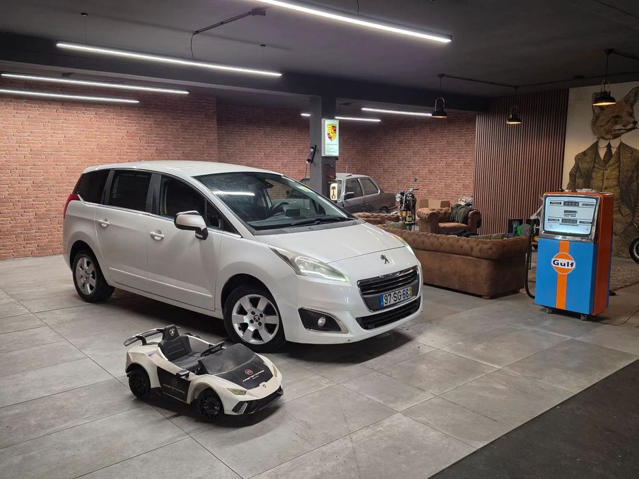 Peugeot 5008 e-HDI 115 ETG6 Stop&Start Active