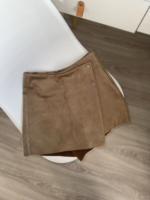 Замшева спідниця шорти Zara