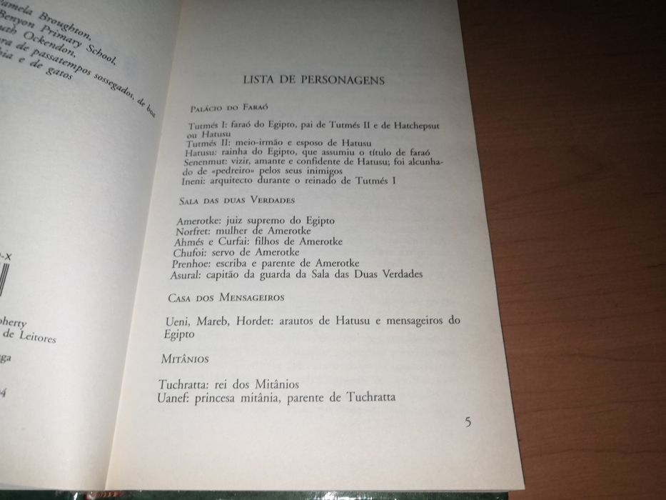O roubo do colar de Anúbis