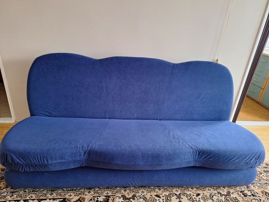 Sofa rozkładana.