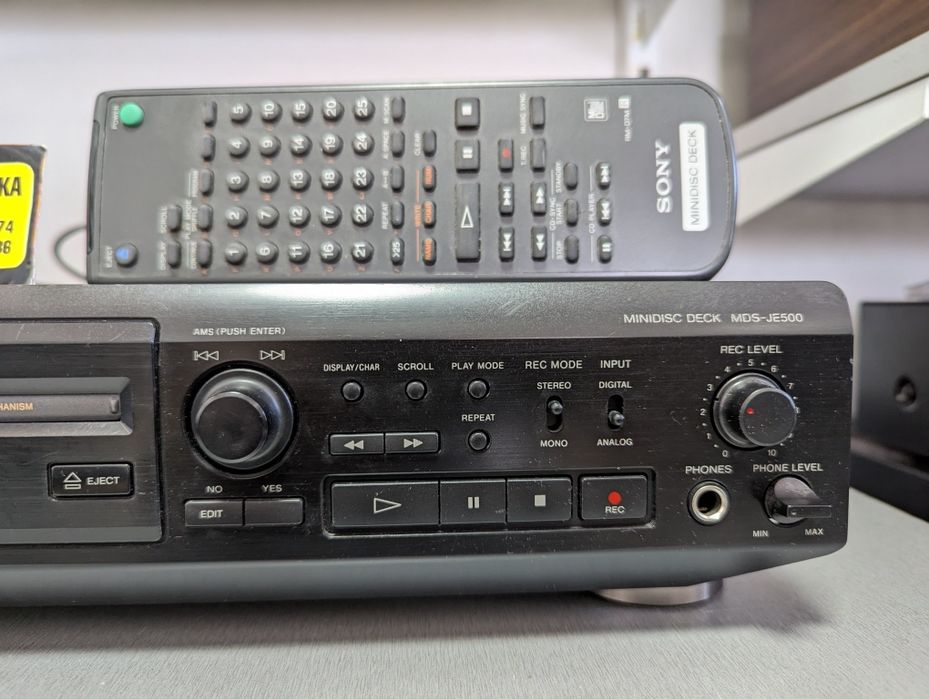 Sony MDS-JE500. Mini Disc Recorder. ЦАП. Родной пульт! JAPAN