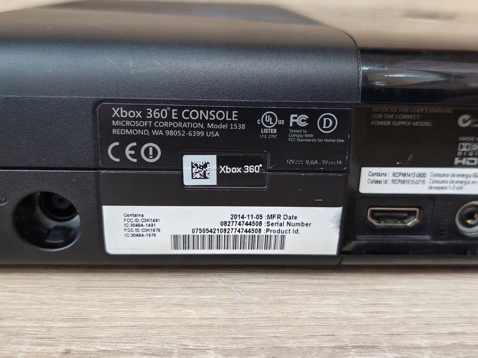 Konsola microsoft xbox 360 e
