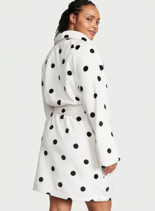 Плюшевий халат Victoria’s Secret  + лосьон Pink vanila