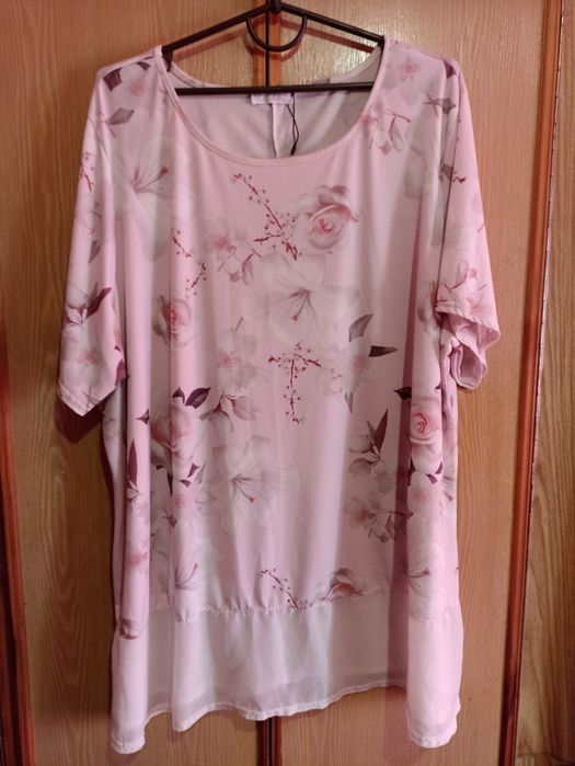 Туника стрейчевая, красивая,размер 70