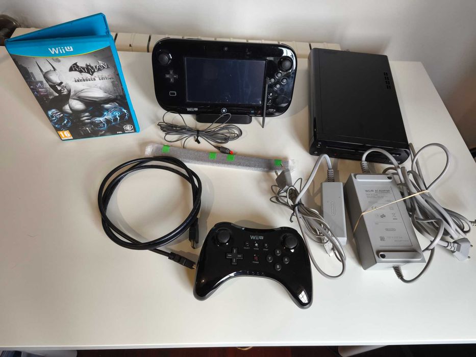 WII U com jogo e comando Pro