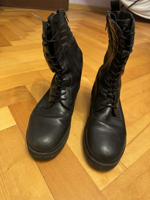 Sprzedam skórzane botki 41