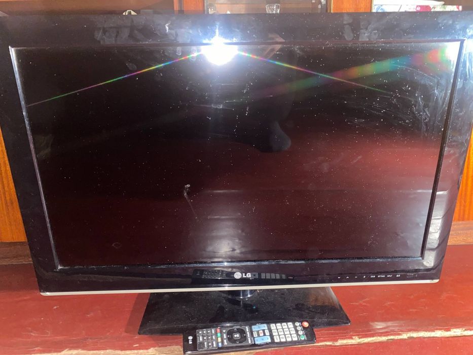 Телевізор LG32LM34OT