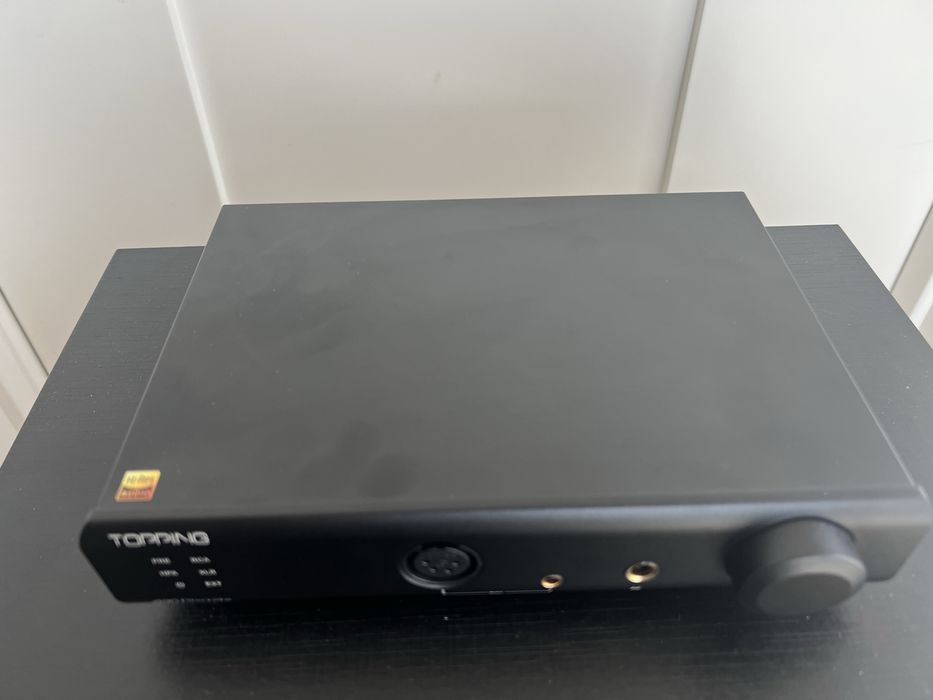 Topping A90 Discrete — como novo, caixa original, comando, impecável