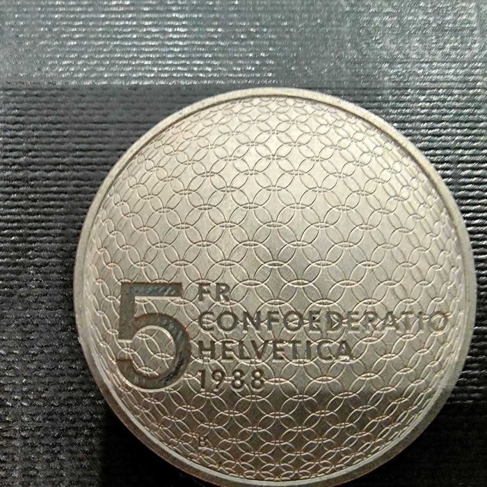 Moedas Comemorativas Suiças : Conjunto  de 6 moedas de 5 francos"