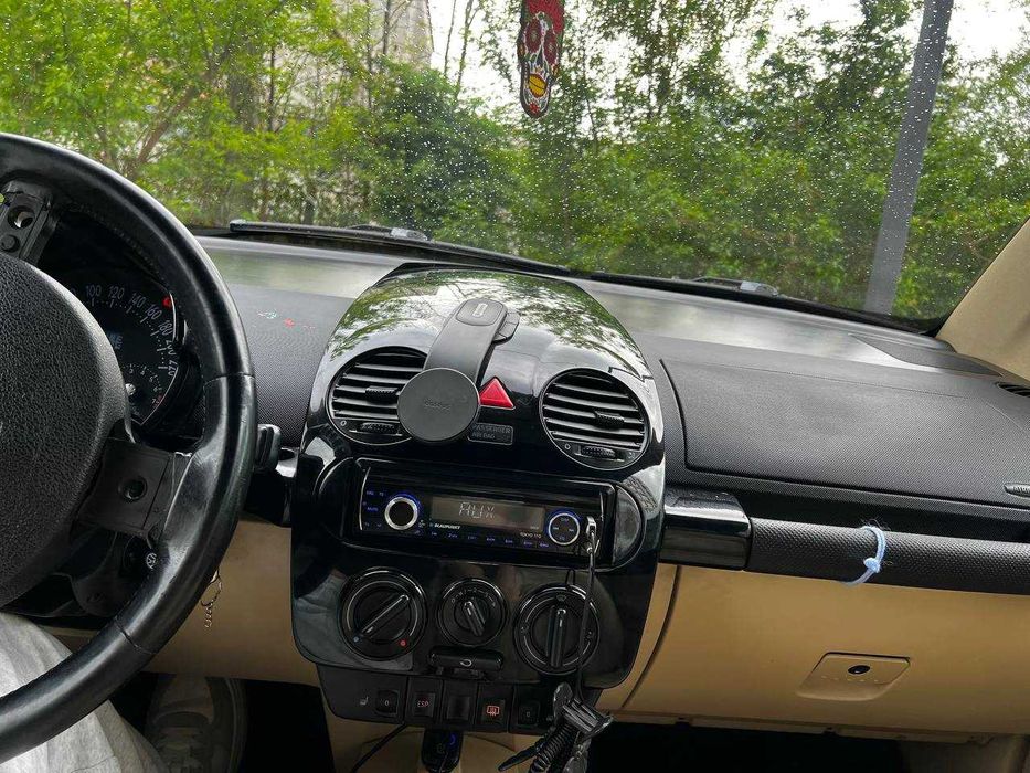 Volkswagen Beetle 2003