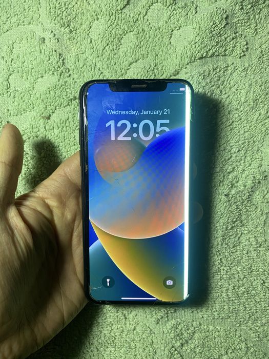 iPhone X 64 GB SpaceGray neverlock без icloud під ремонт чи відновленя