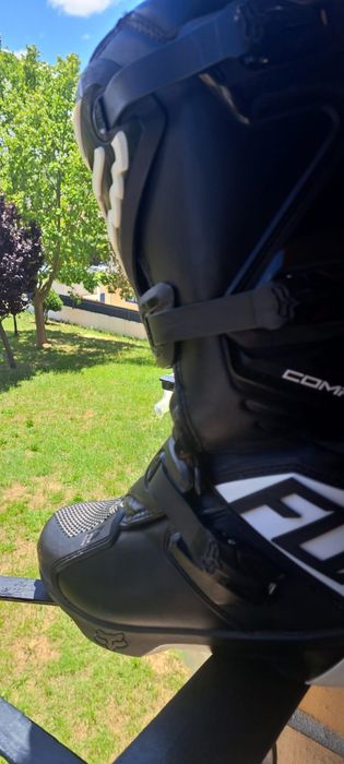 Botas fox, em bom estado