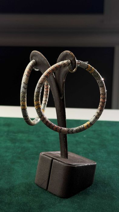 золотые серьги с бриллиантами Jacob & Co