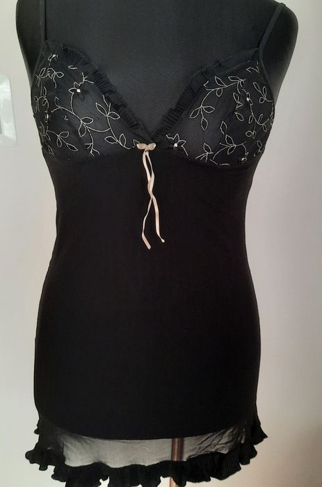 Czarna koszulka do spania