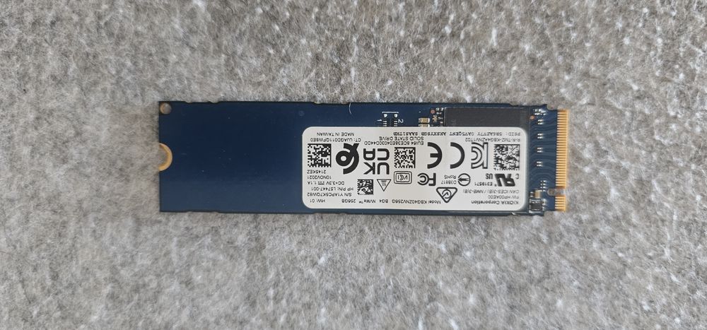 NVMe 256gb kioxia