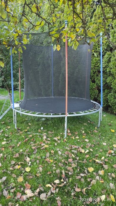 Trampolina ogrodowa
