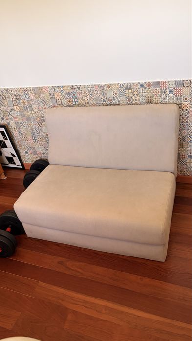 Sofa cama.