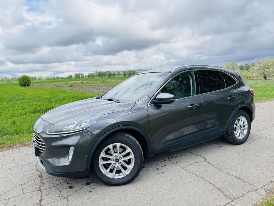 Ford Kuga 1.5D EcoBlue Titanium 2021 pik AWD