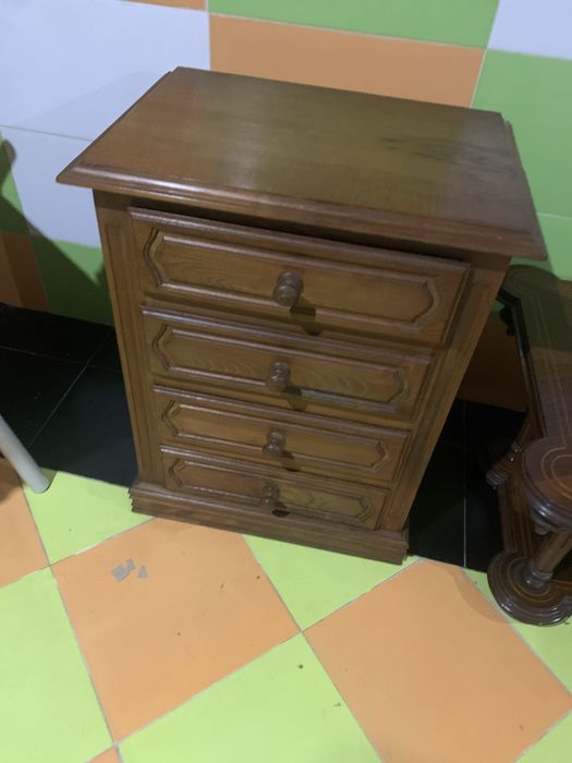 Conjunto de 2 moveis