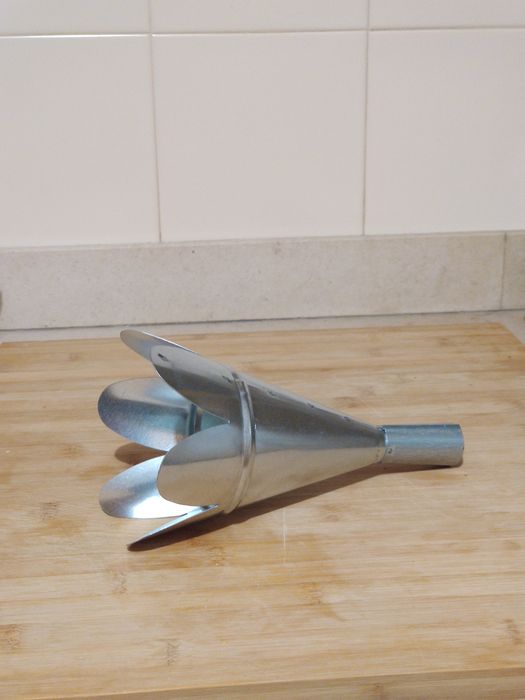 Ladra Fruta Roca colhedor de fruta metal feito de forma tradicional