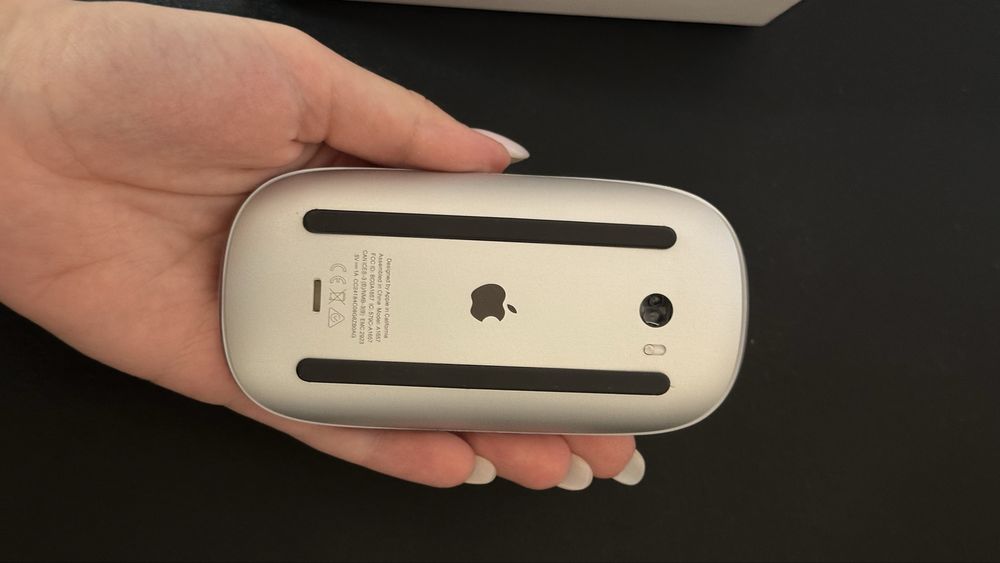 Мышка APPLE Magic Mouse (MK2E3ZM / A)