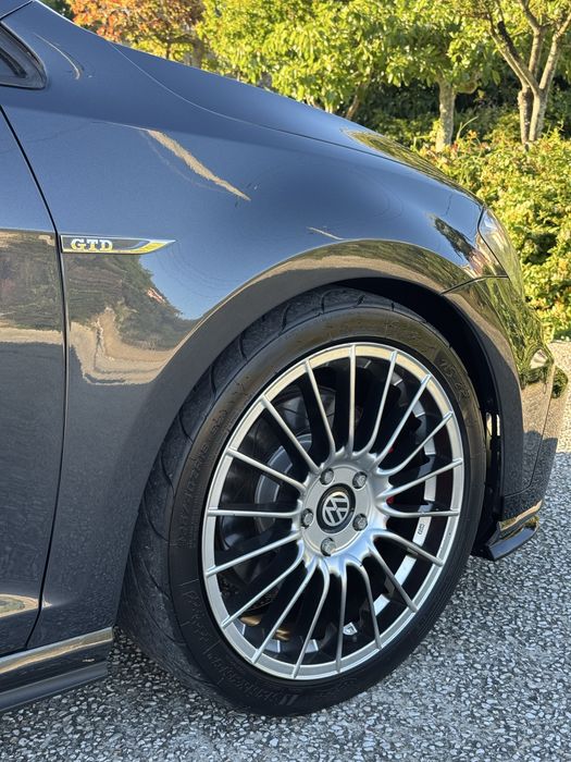 Volkswagen Golf GTD | MUITOS EXTRAS