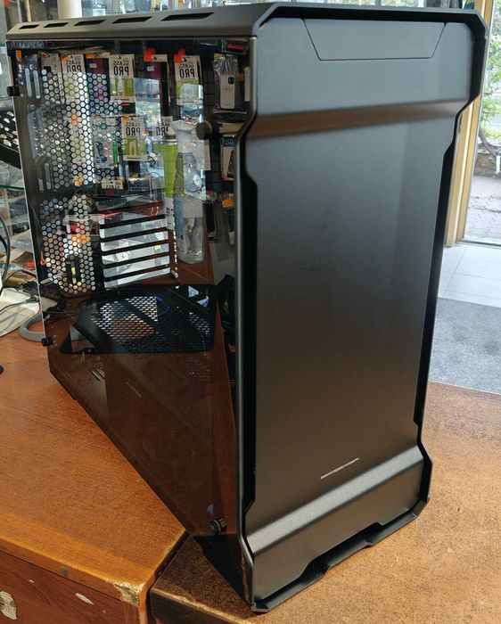 Obudowa Phanteks Enthoo Evolv Temp. Glass/Akcesoria/Stan BDB/Warto!