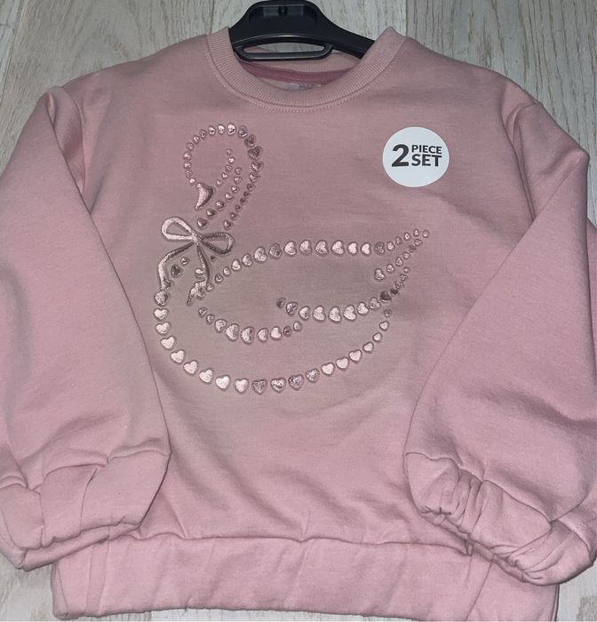 Новиц сучасний світшот в комлекті з лосинами