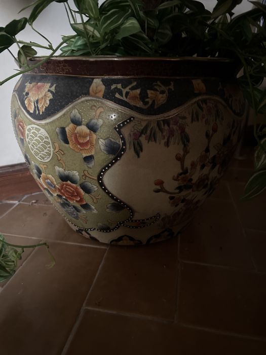 Conjunto de vaso e jarrão chinês