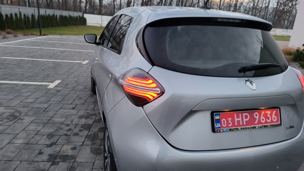 RENAULT ZOE II 52 kwt 2021 pik 100kw мотор